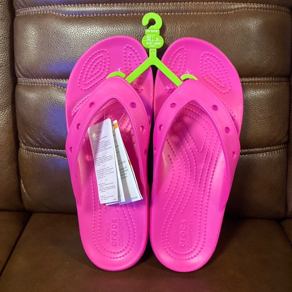 Crocs Classic Women's Flip Flop Sandals